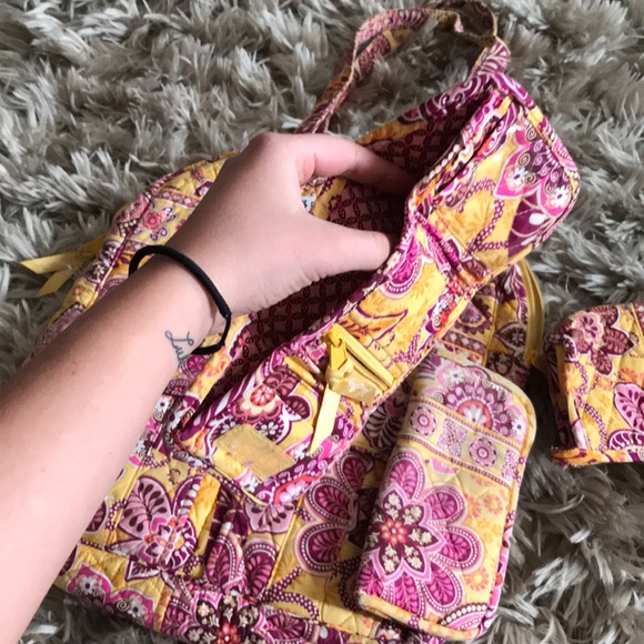 Vera Bradley set - Picture 3 of 8